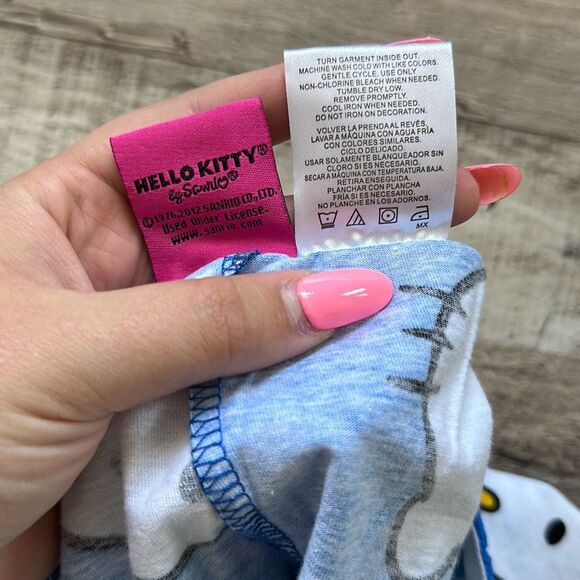 NWT Hello Kitty Blue Capri Pajama Pants | M - Picture 4 of 8